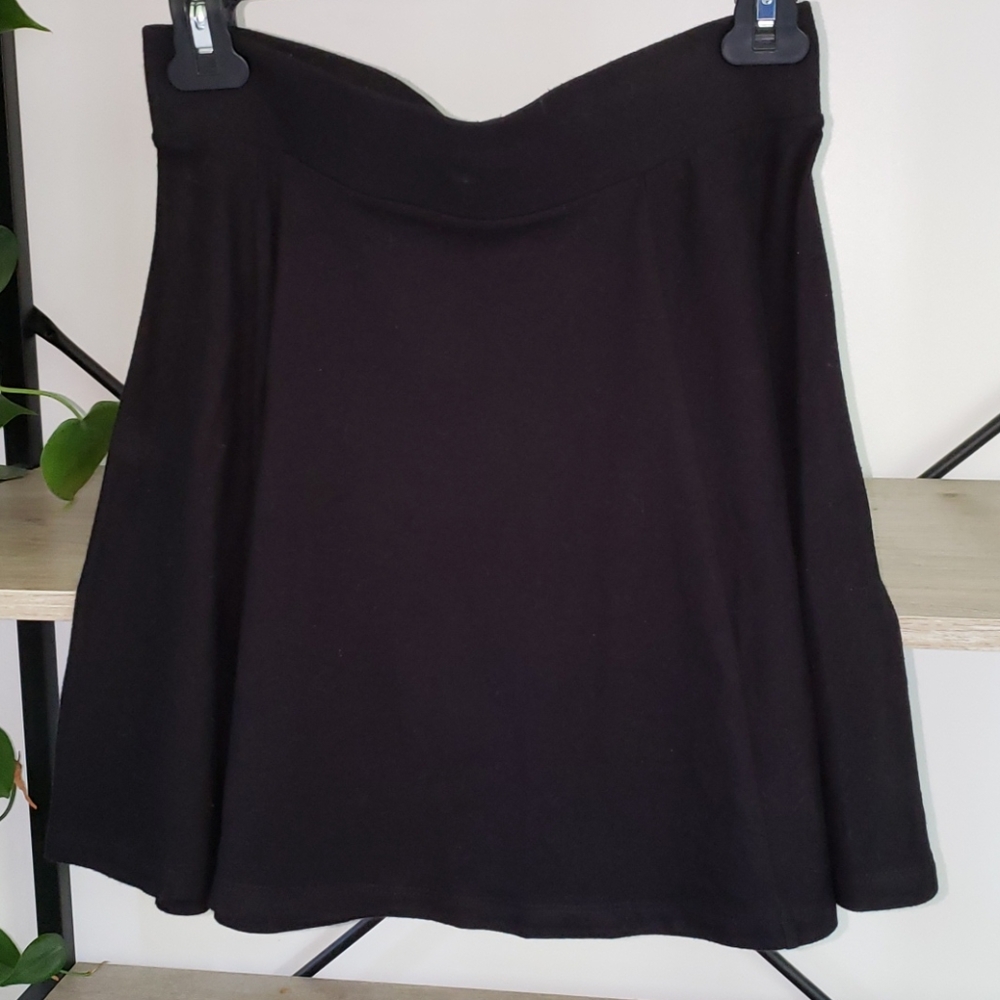 FOREVER 21 Mini Skirt